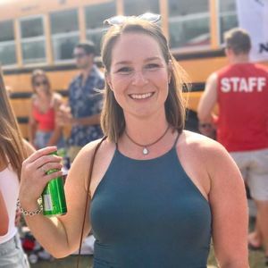 Meet your Posher, Leah